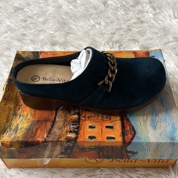 Bella Vita Women's Babs II Mule - Comfortable Slip-On Shoes With Padded Insole